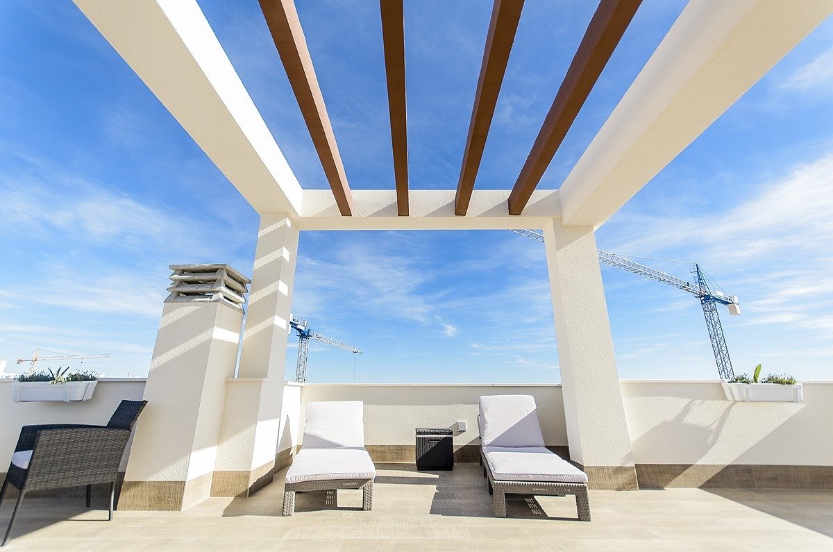 VILLA DE OBRA NUEVA EN PLAYA HONDA