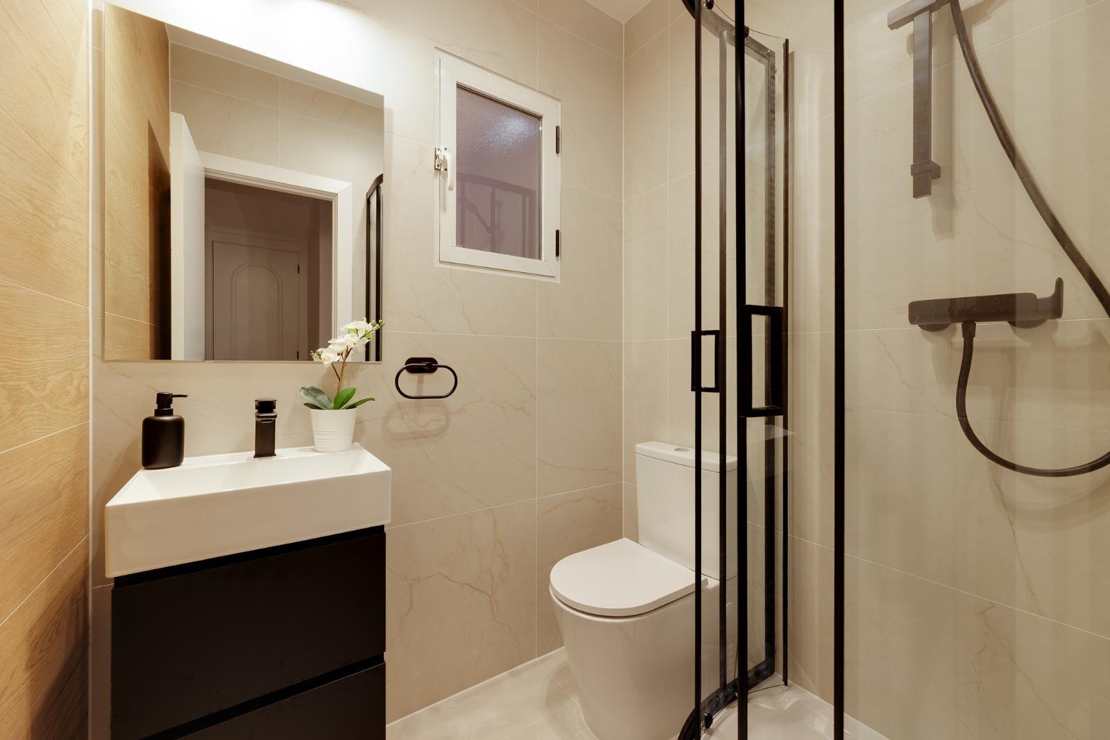 Hermosa vivienda reformada completamente y ubicada en zona privilegiada de Orihuela Costa.