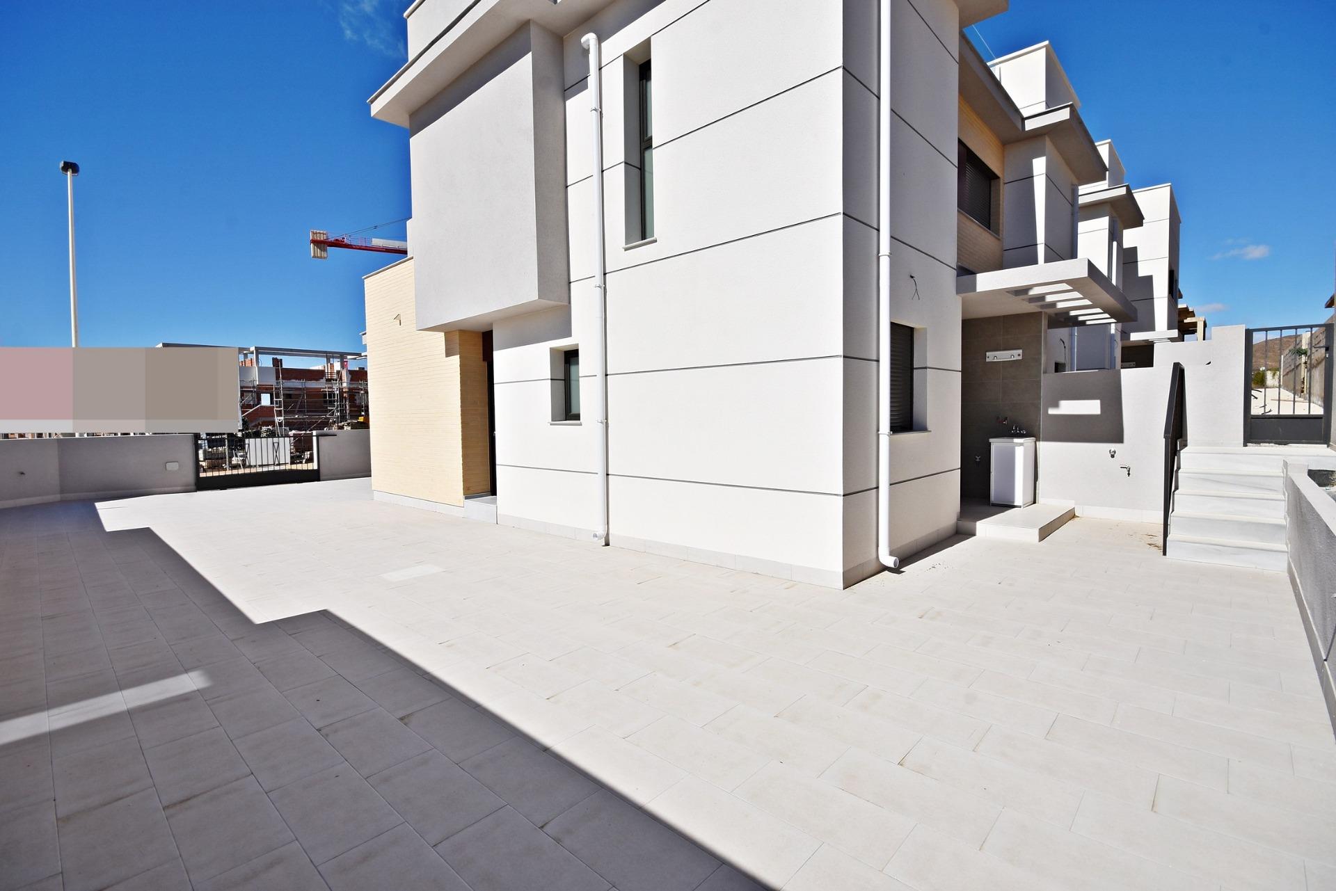 Modernas villas adosadas con vistas al mar en Puerto de Mazarrón