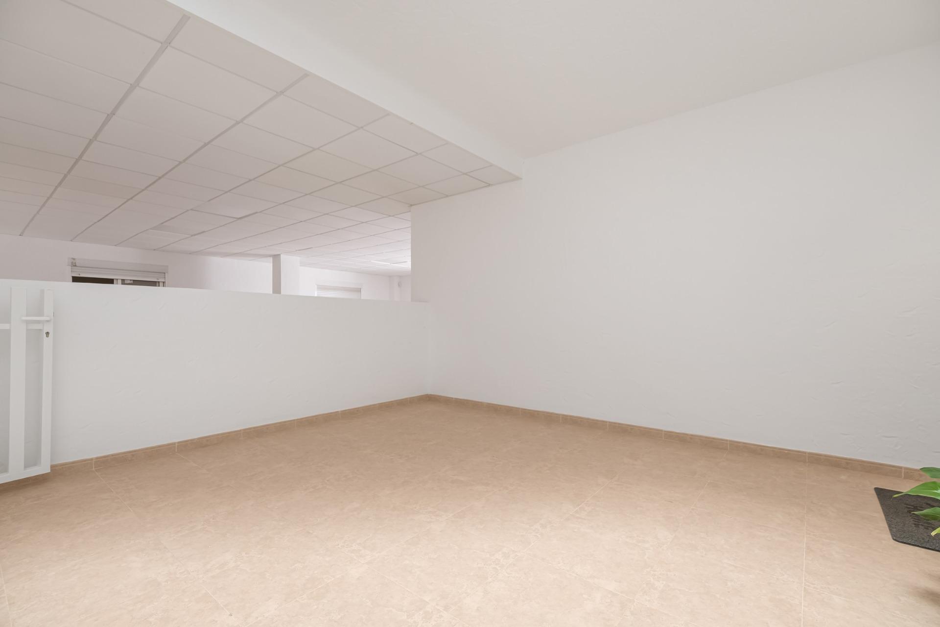 Complejo Residencial Regenerado en Lomas de Cabo Roig - Apartamentos Reformados