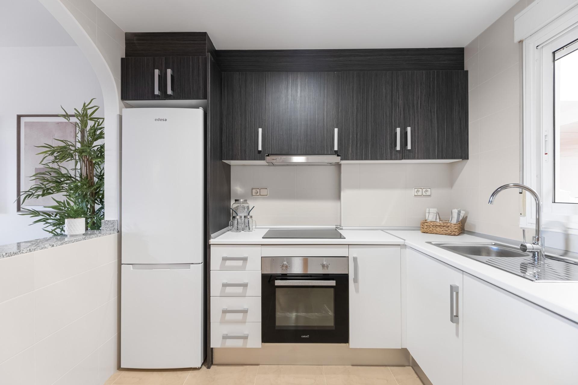 Complejo Residencial Regenerado en Lomas de Cabo Roig - Apartamentos Reformados