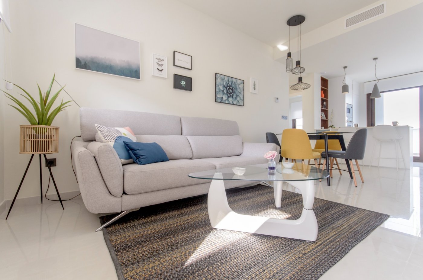 RESIDENCIAL DE OBRA NUEVA DE BUNGALOWS EN LOS BALCONES, TORREVIEJA, Bungalows obra nueva en Torrevieja, Los Balcones. 3 hab, 2 baños. Vive la Costa Blanca Sur. ¡Oportunidad única! 305.000€.
