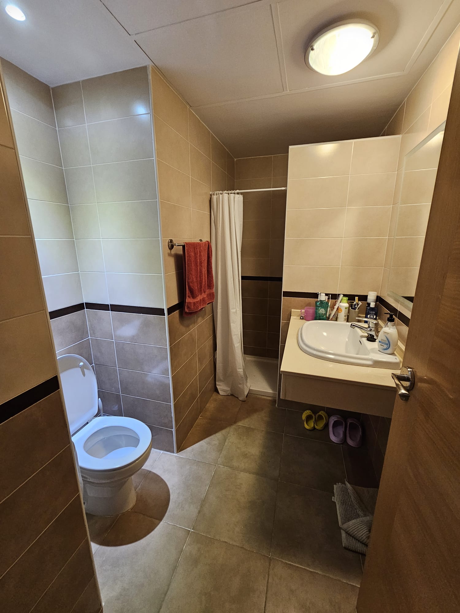 ? ¡Exclusivo Apartamento Moderno en Zona Parque Central, Estepona!