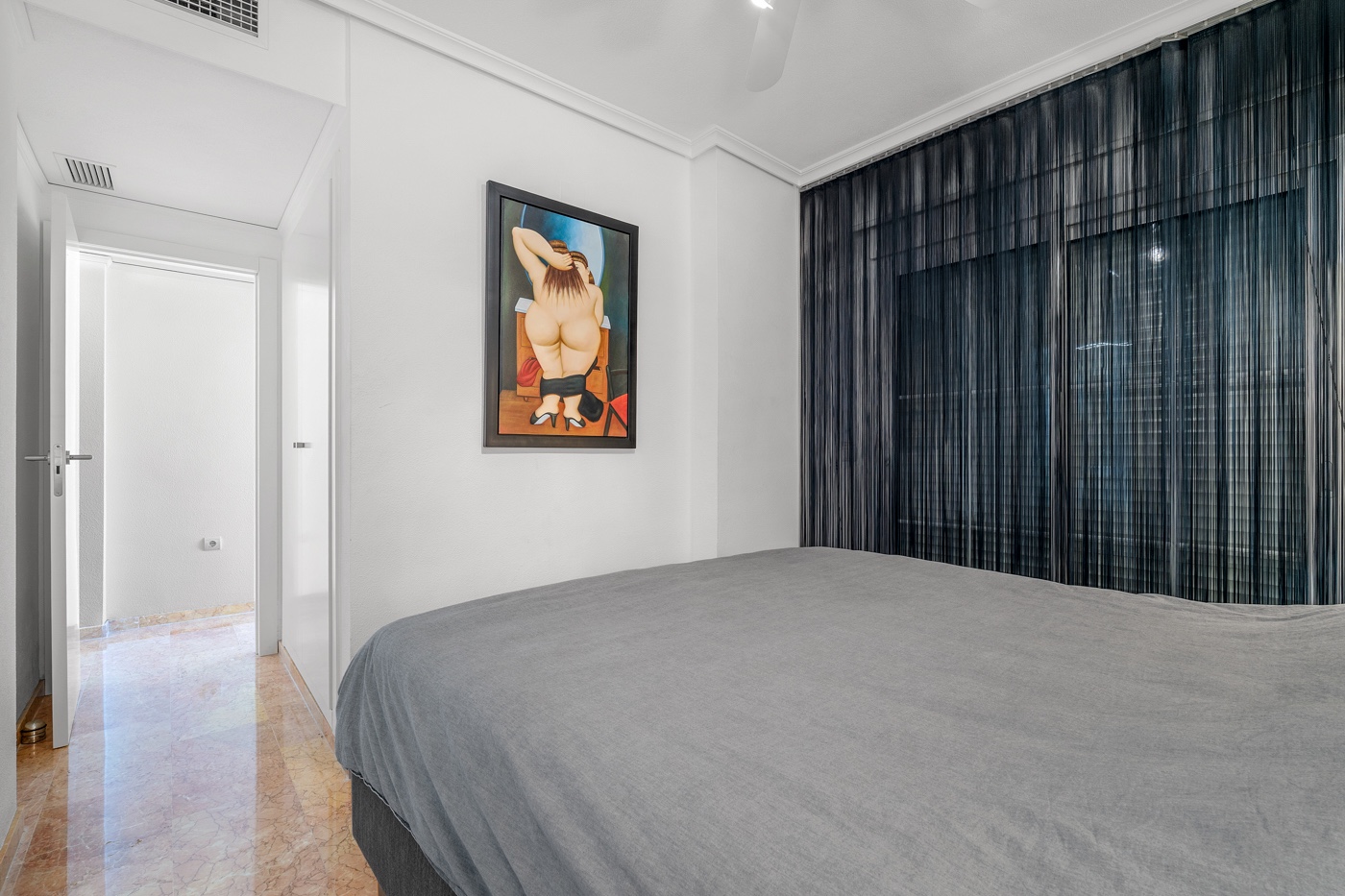 Ático de Lujo en Altea: Vistas Mar y Jacuzzi Privado, Ático de lujo reformado en Altea, Costa Blanca. Disfrute de su terraza sur con jacuzzi y vistas al mar. A un paso de la playa y puerto. 3 dorm, parking. ¡Su oas