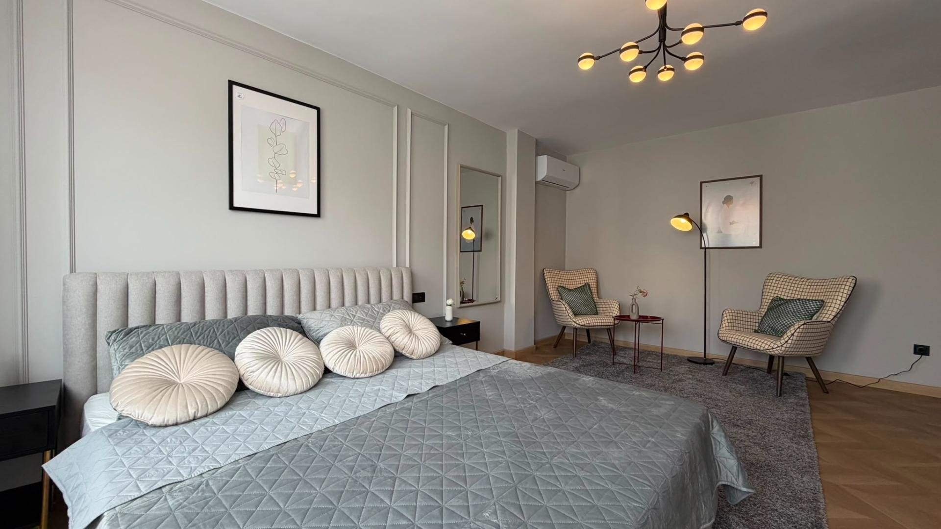 Apartamento Reformado con Vistas al Mar, 150m Playa Cura, Apartamento reformado en Torrevieja, a 150m de Playa del Cura. 3 hab, terraza con vistas al mar. Ideal inversión o vivir. ¡Desde 259.900€!